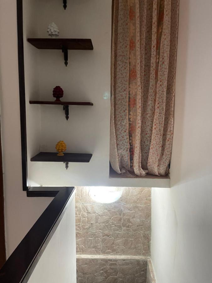 Le Suite Di Ginevra 나폴리 외부 사진