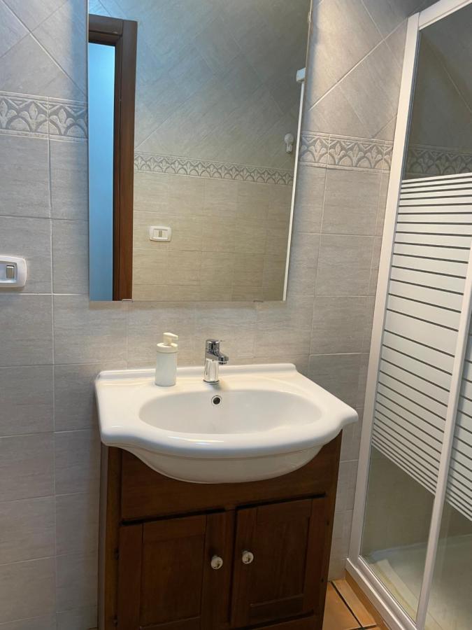Le Suite Di Ginevra 나폴리 외부 사진